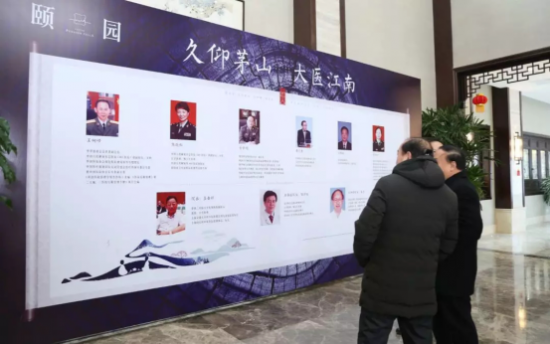 云图片