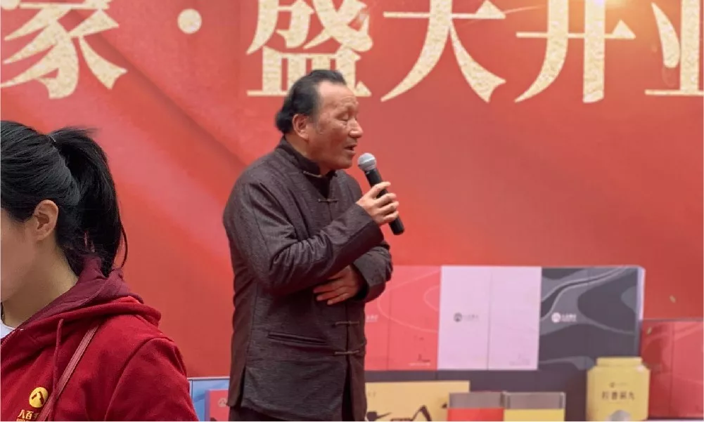 云图片