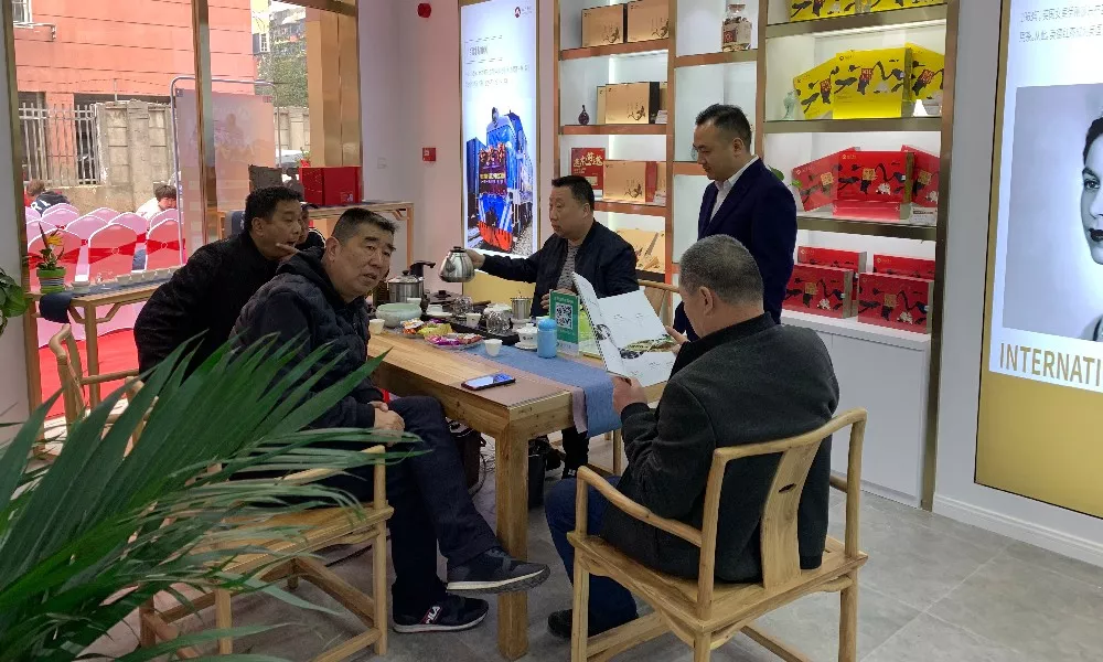 云图片