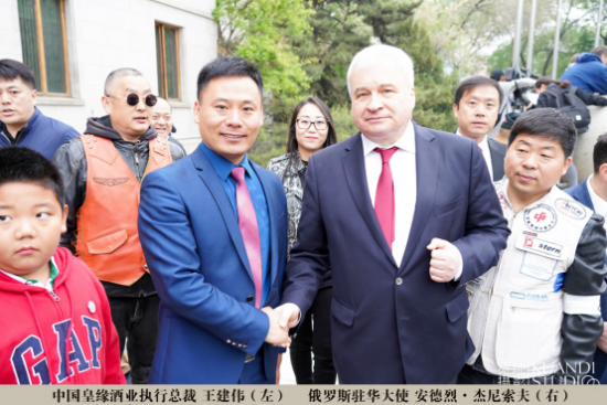 云图片