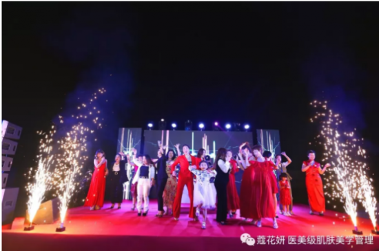 云图片