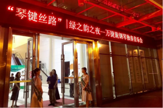 云图片