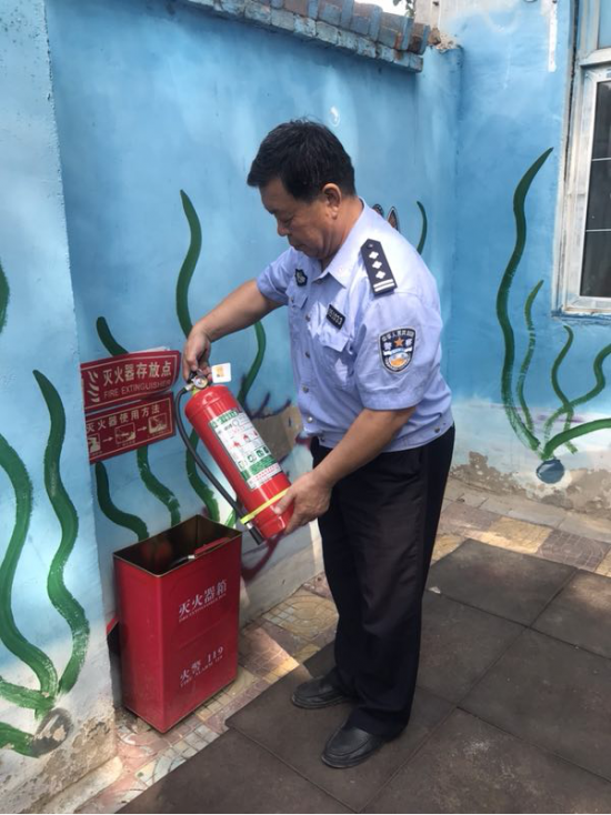 濮陽市公安局衛都分局深入轄區教育機構開展消防安全檢查