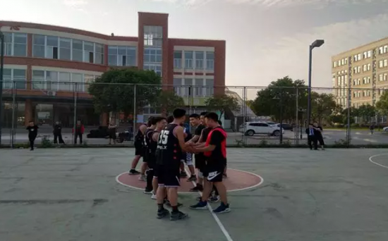 八维上海校区篮球比赛决赛完美落幕