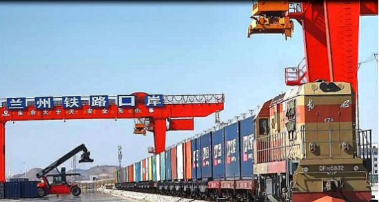 兰州号国际货运班列为企业复工复产提供充足货源