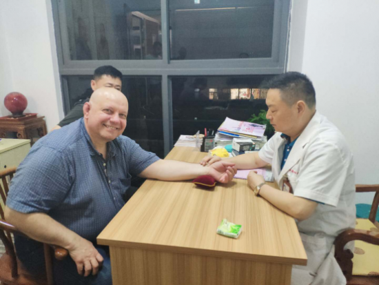 云图片
