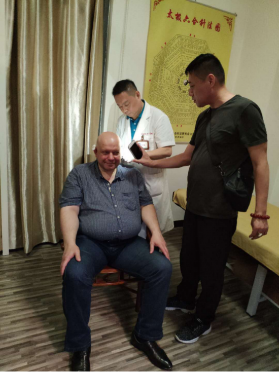 云图片