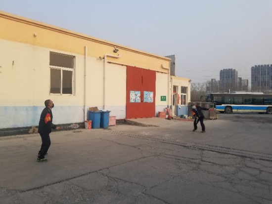 北京公交客六十五队工会疫情防控期间组织开展羽毛球比赛活动