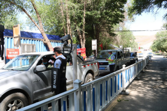 察汗托海边境派出所搭建警保联动平台促进道路交通安全隐患治理