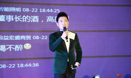 云图片