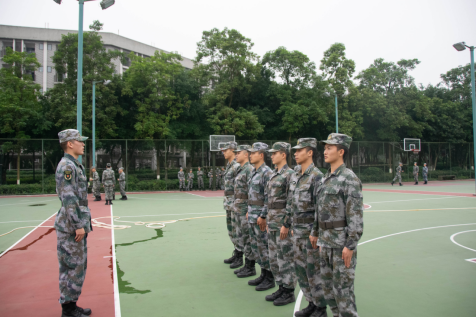 陆军勤务学院紧贴广大毕业学员特点，打赢联考攻坚战