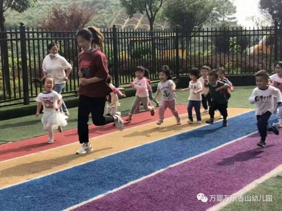萬嬰香山幼兒園:遇見你們是我最大的幸運--我是一名幼兒教師