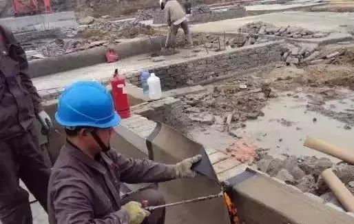 云图片