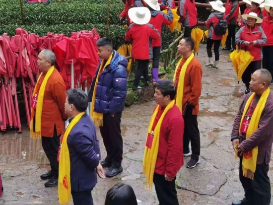 云图片