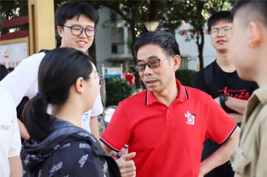 云图片