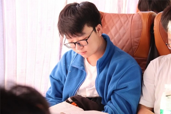 云图片