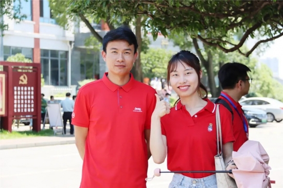 云图片