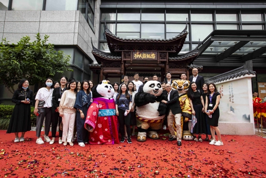 6月16日开业！功夫熊猫茶全球首店落地上海！