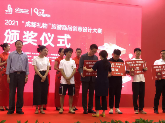 云图片